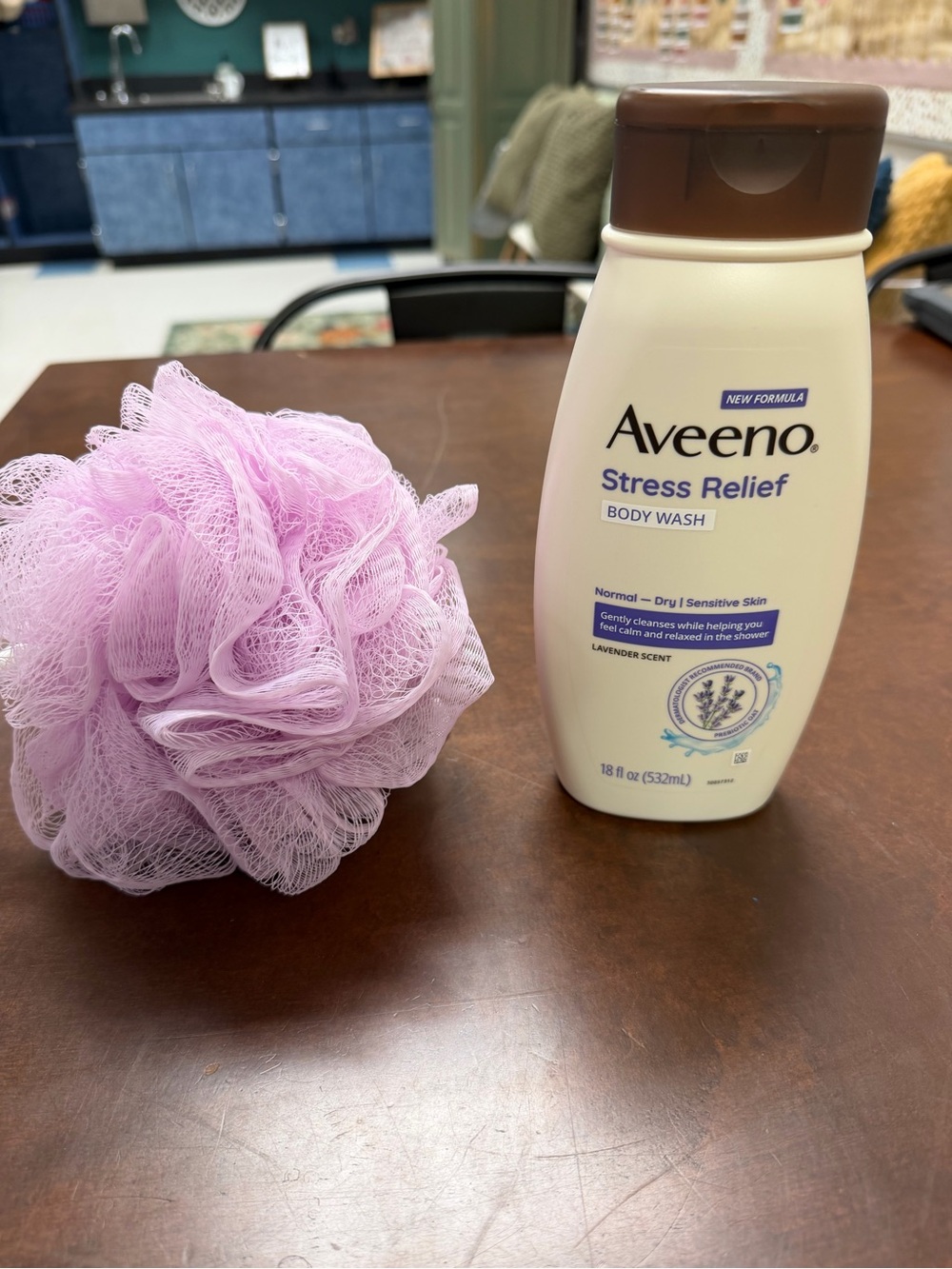 Aveeno Stress Relief Body Wash with Lavender Scent
